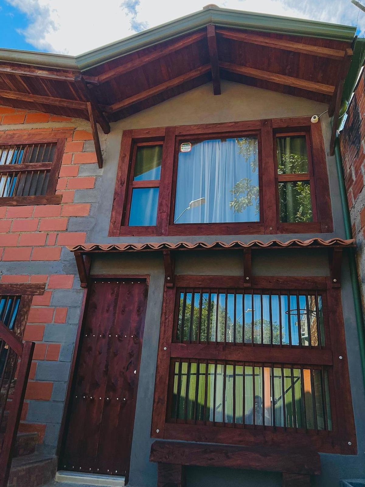 Next To The Airport - Cute Home リオネグロ エクステリア 写真